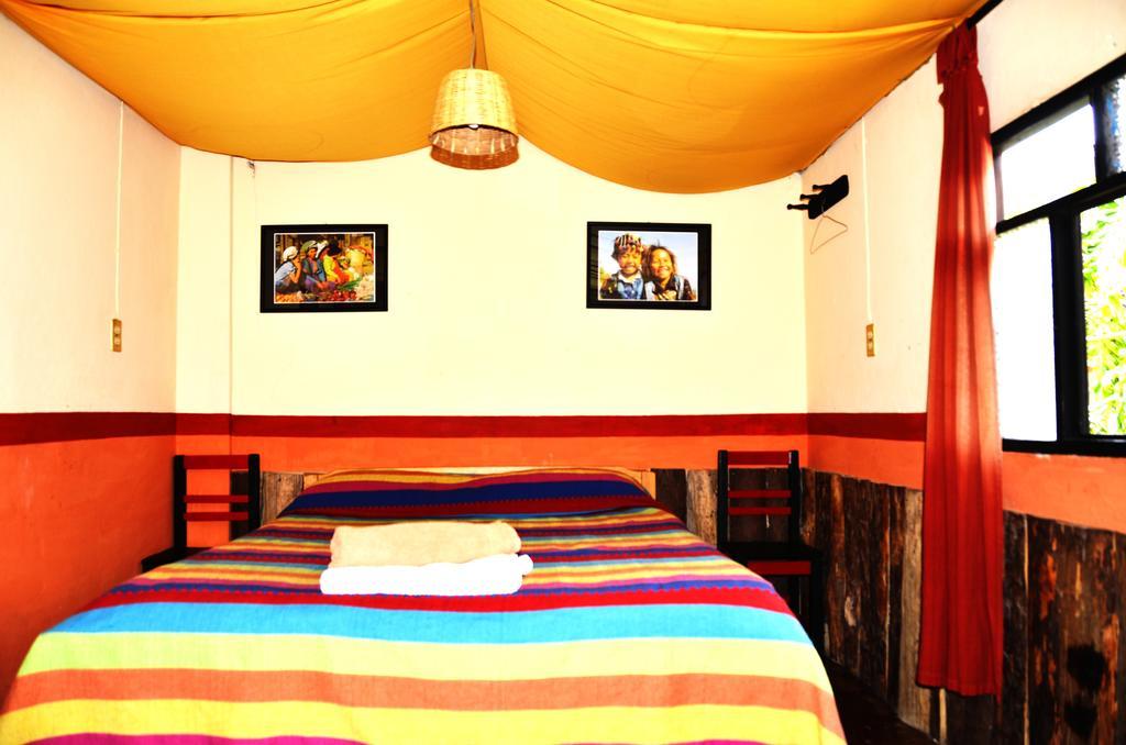 Hostal El Rincon De Los Camellos San Cristobal de las Casas Room photo